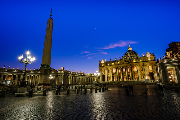 Rome, Italy city views of St. Peter's, the Colosseum, Piazza Navona, Trevi Fountain, the Pantheon, and Roman Forum Blue Hour and Sunset