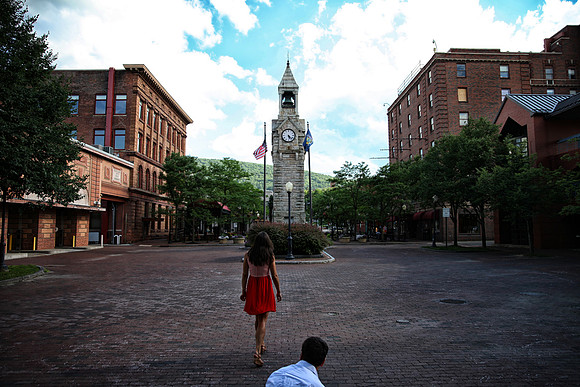 Engagement photography in Corning, NY